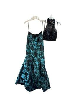 Sherri Hill Mermaid Two-Piece Evening Dress - Size 4